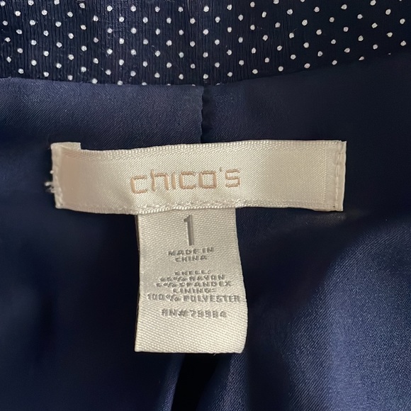 🌟Chico’s size 1 blazer - navy with white dots - Picture 4 of 4